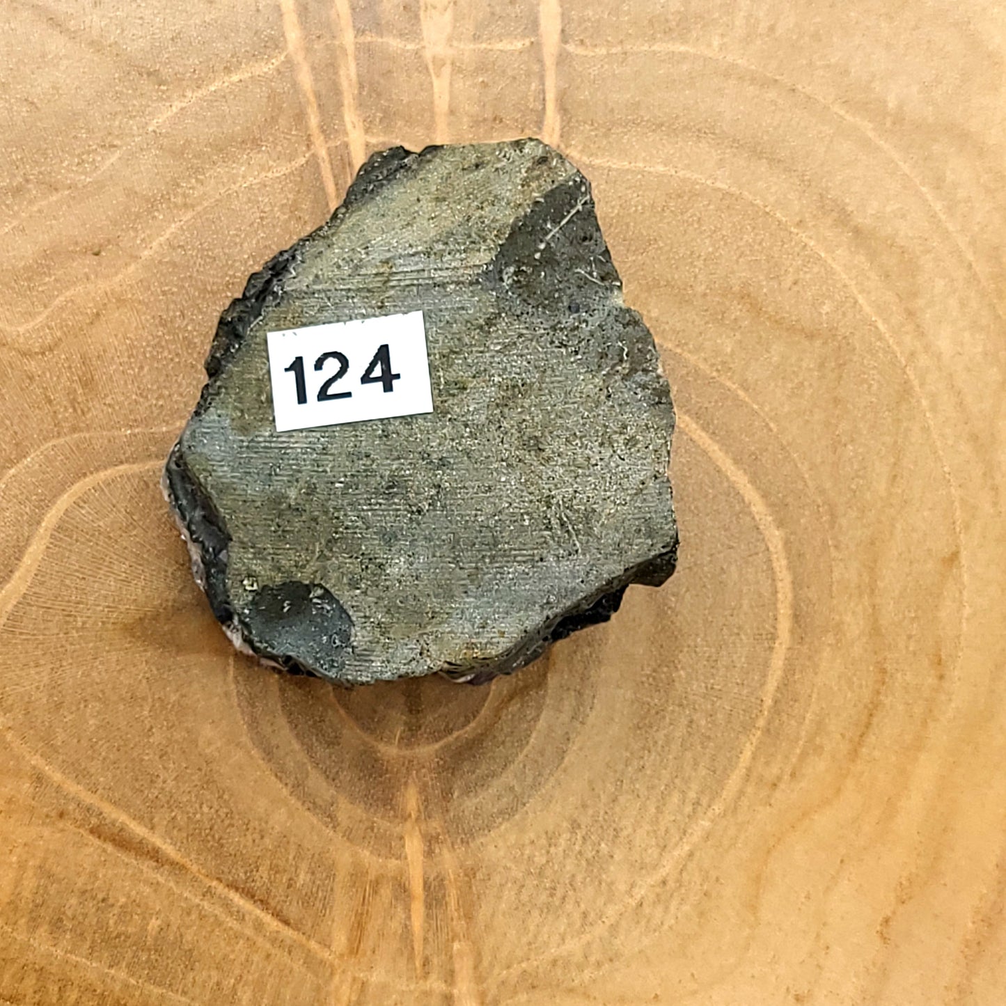 PETITE DRUSE N°124 EN CRISTAUX AMÉTHYSTE - PIERRE UNIQUE & ARTISANALE