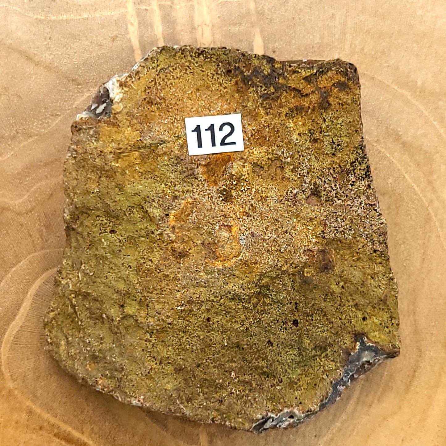 DRUSE MOYENNE N°112 EN CRISTAUX AMÉTHYSTE - PIERRE UNIQUE & ARTISANALE