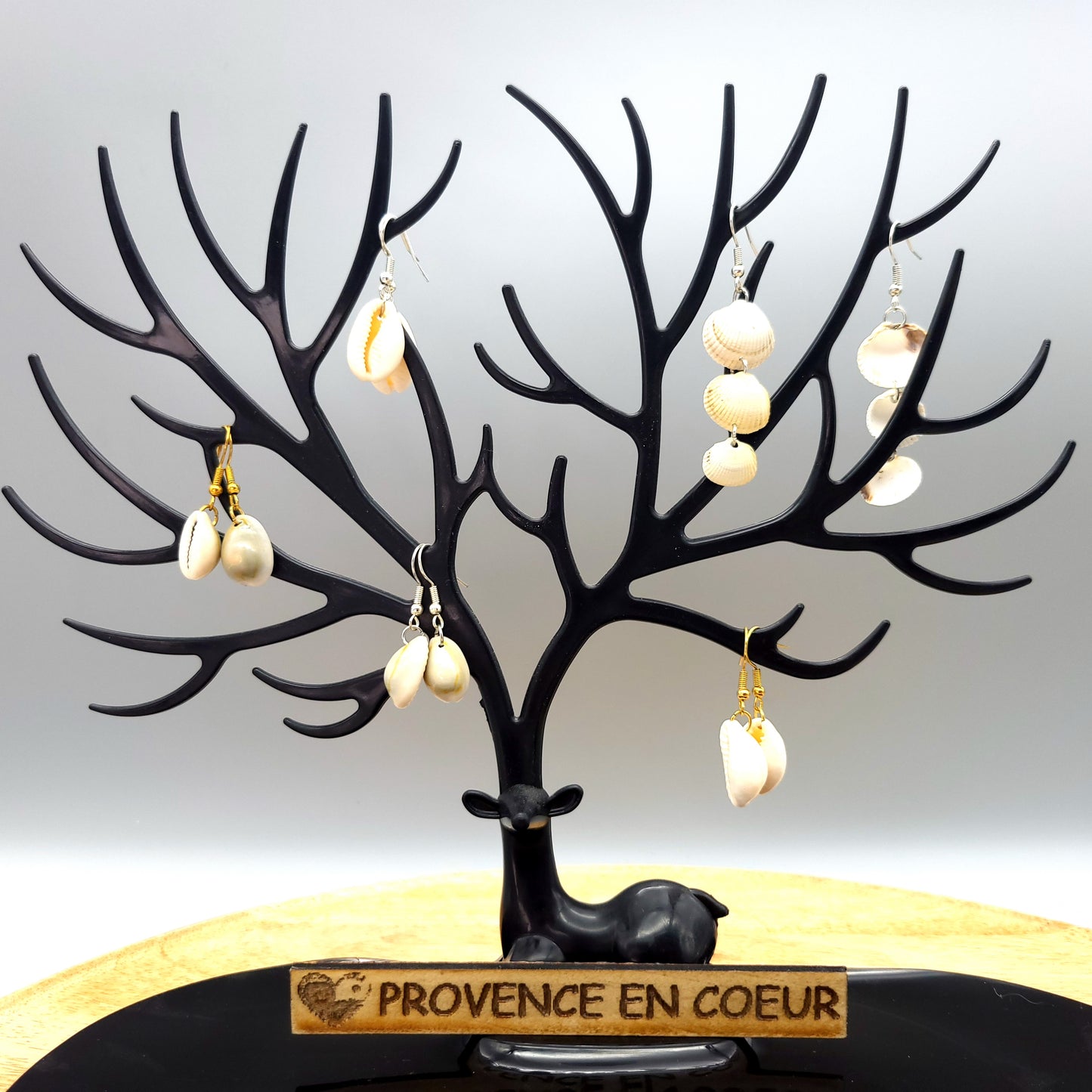 BOUCLES D'OREILLES + 3 COQUILLAGES (VRAIES COQUES) - BIJOUX FANTAISIES UNIQUES, ORIGINAUX & ARTISANAUX