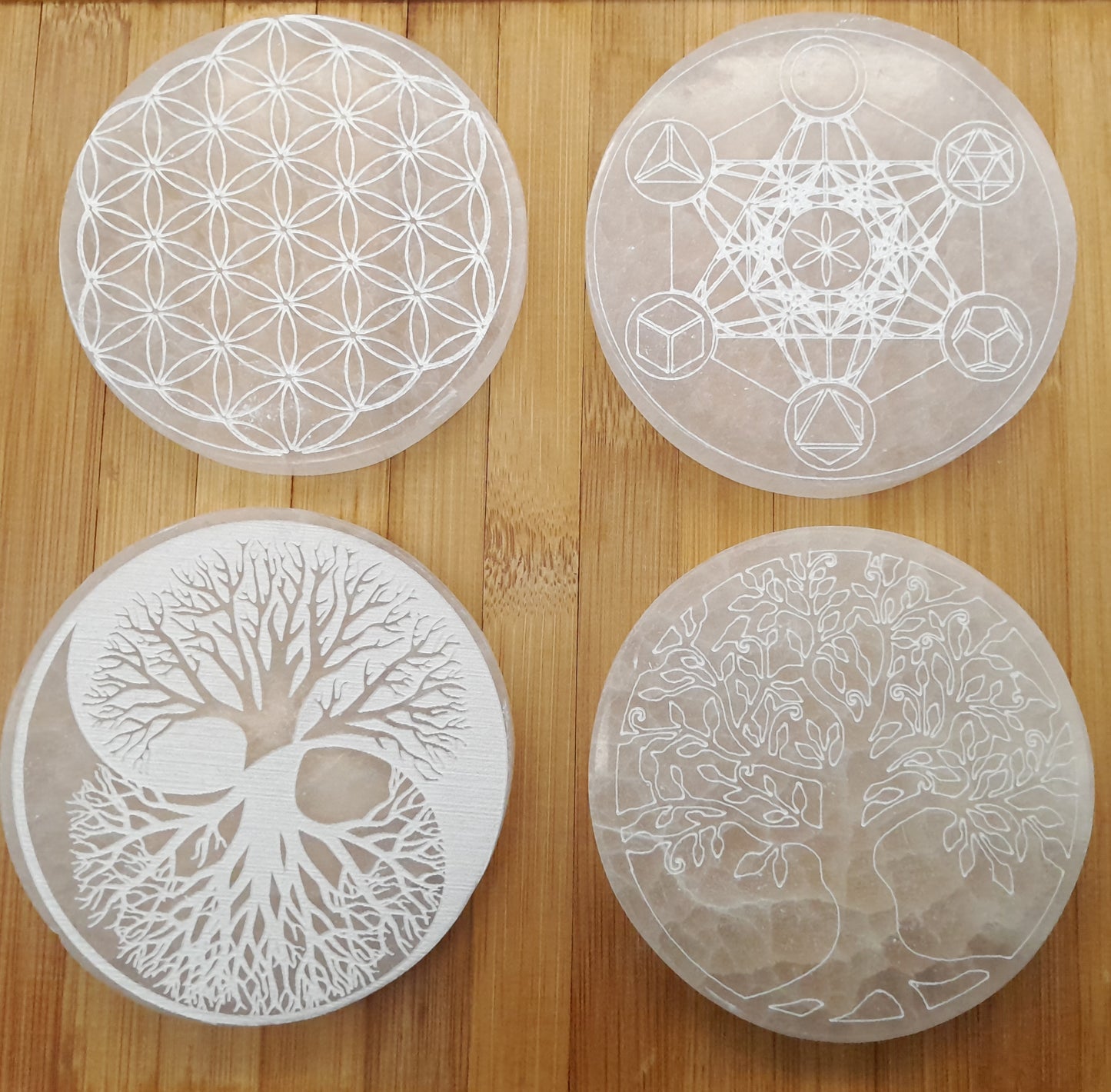 PLAQUE EN SÉLÉNITE GRAVÉE MÉTATRON - STATION DE RECHARGE - UNIQUE, ORIGINALE & ARTISANALE