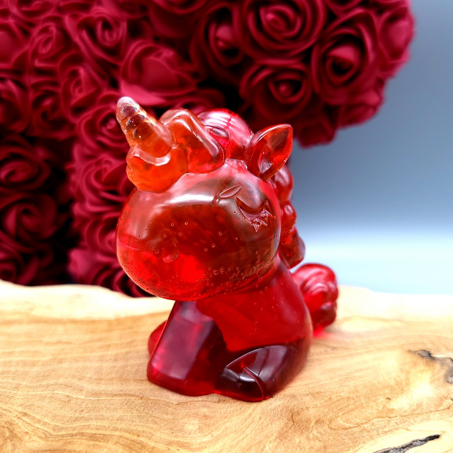 DÉCORATION LICORNE 3D EN RÉSINE - DIVERS COLORIS A REFLETS UNIQUES, ARTISANAUX & ORIGINAUX AU CHOIX