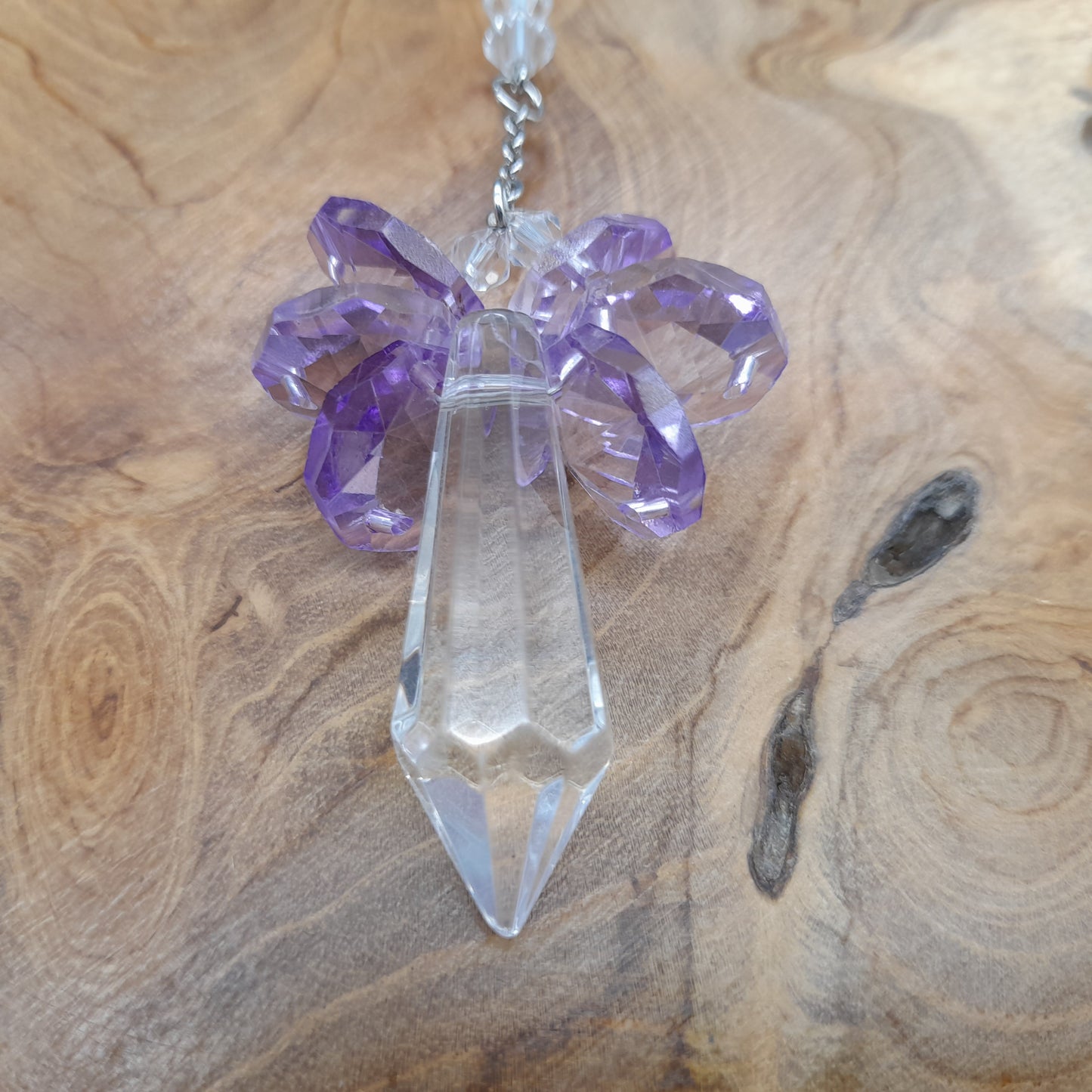 DÉCORATION SUNCATCHER 7 CHAKRAS EN PIERRES & " UNIVERS" avec ÉTOILE EN BOIS + ANGE, SOLEIL & SATURNE - ATTRAPE SOLEIL UNIQUE, ARTISANAL & ORIGINAL