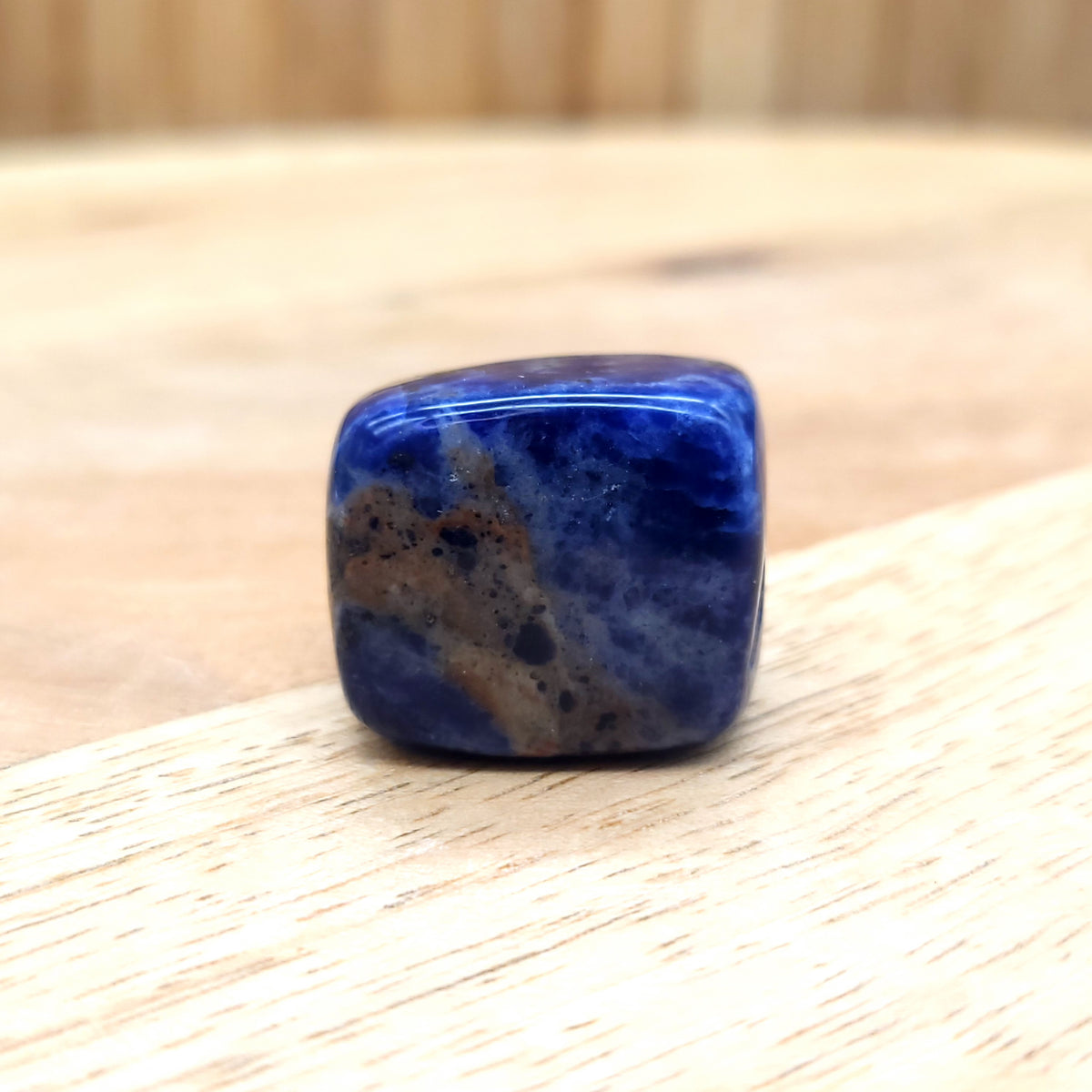 SODALITE EN PETITES PIERRES POLIES ET/OU BRUTES