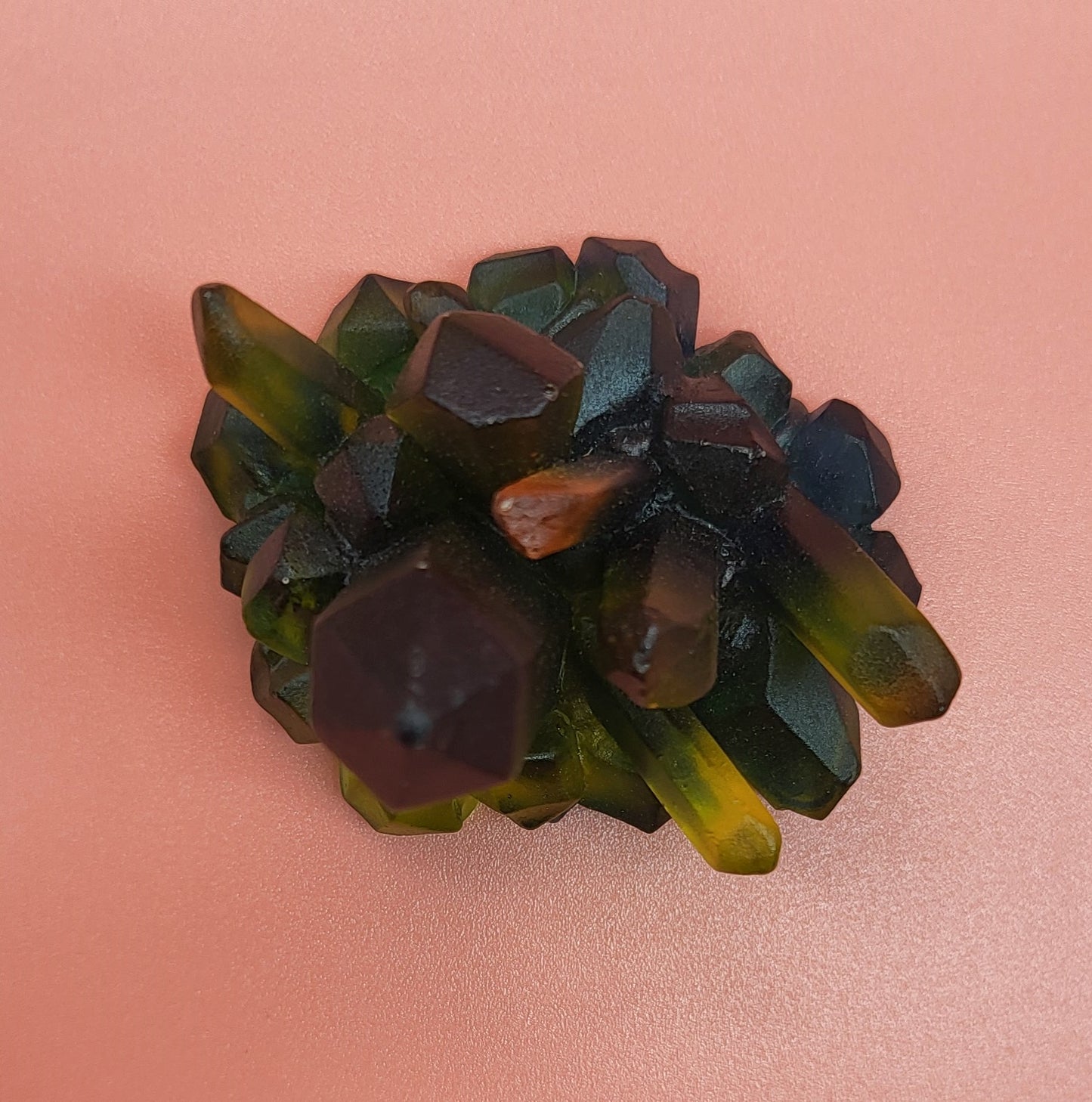 DÉCORATION GRAPPE DE CRISTAUX 3D RELIEFS EN RÉSINE - DIVERS COLORIS UNIQUES, ARTISANAUX & ORIGINAUX