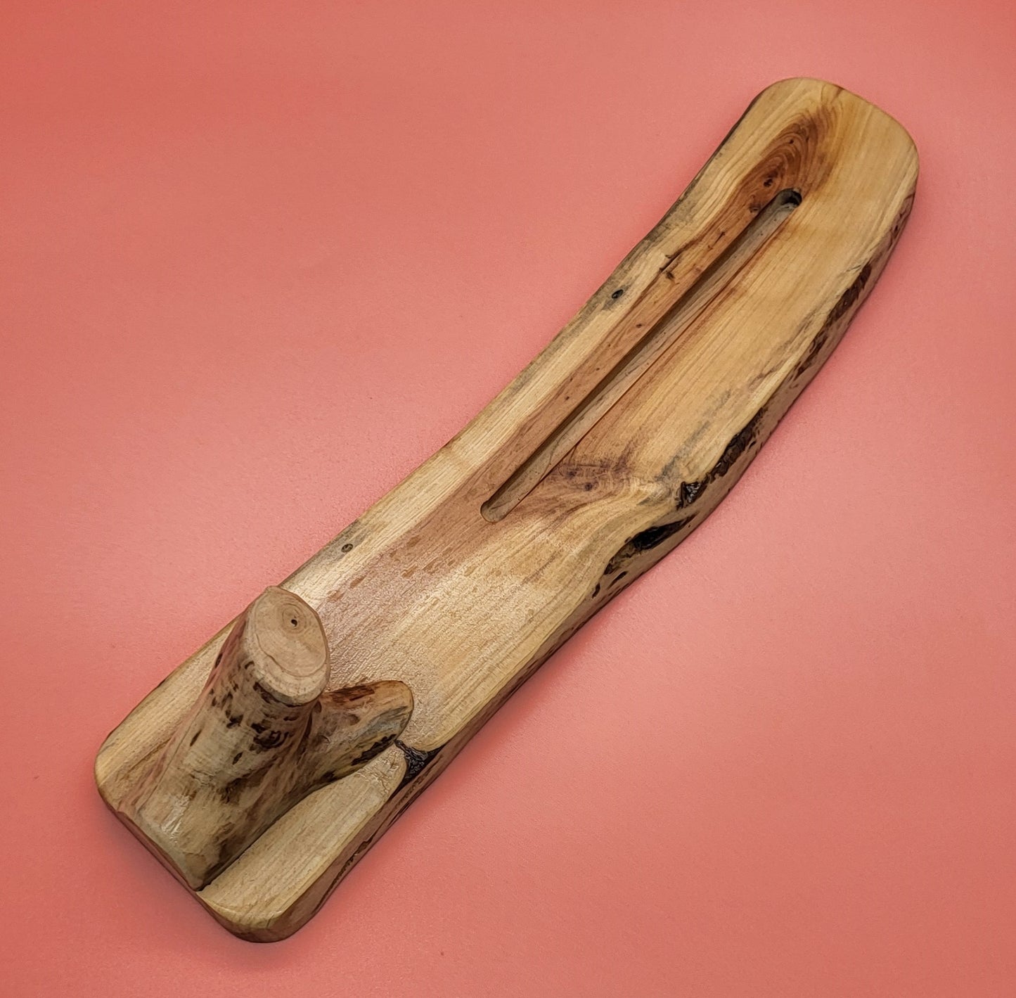 2ème SUPPORT À ENCENS EN BOIS DE CADE - UNIQUE, ORIGINAL & ARTISANAL