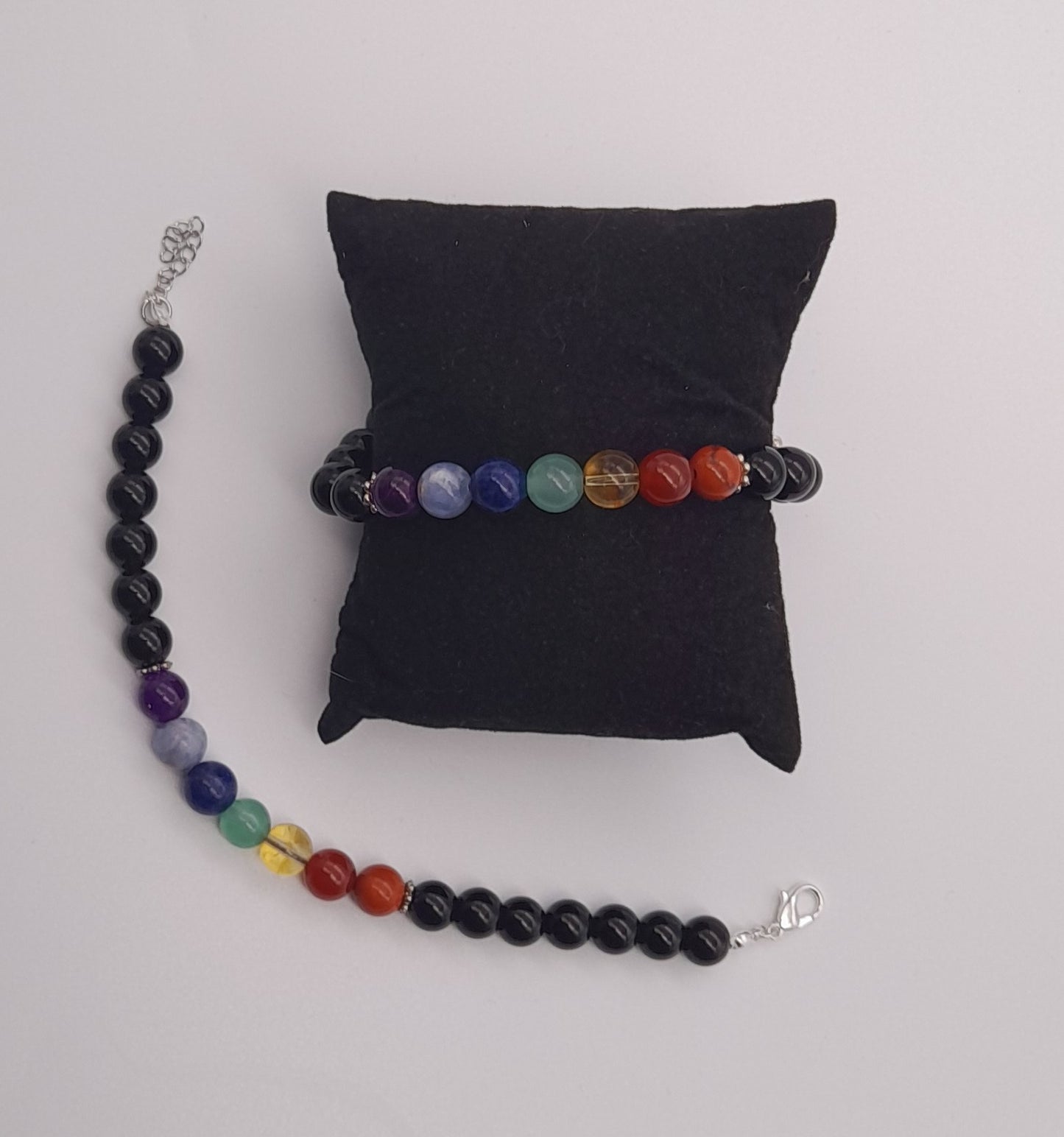 BRACELETS DE PERLES RONDES EN PIERRES ONYX NOIR + 7 CHAKRAS - 2 TAILLES AU CHOIX - BIJOUX ARTISANAUX, UNIQUES & ORIGINAUX