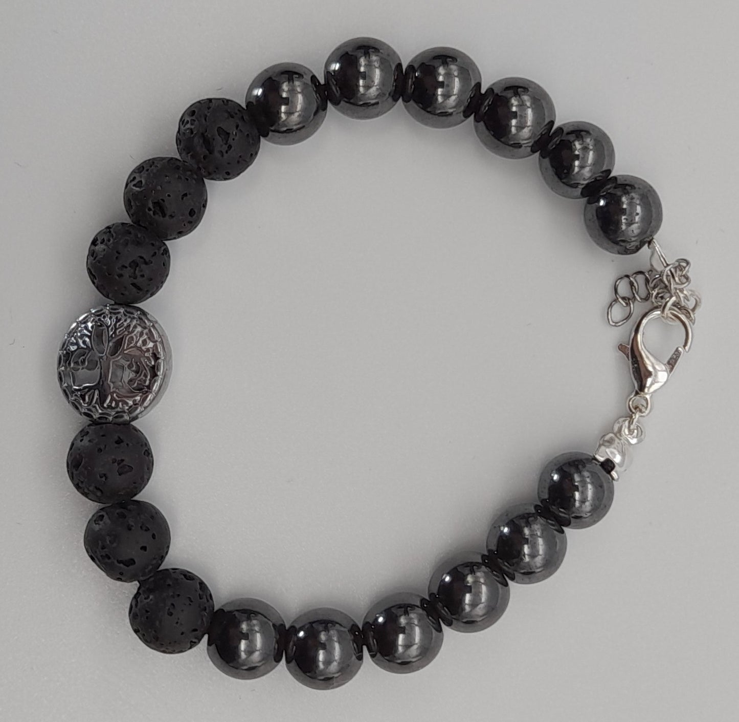 BRACELETS ARBRE DE VIE EN TRIO DE PERLES RONDES EN PIERRES HÉMATITE + PIERRE DE LAVE - 2 TAILLES AU CHOIX - BIJOUX ARTISANAUX, UNIQUES & ORIGINAUX