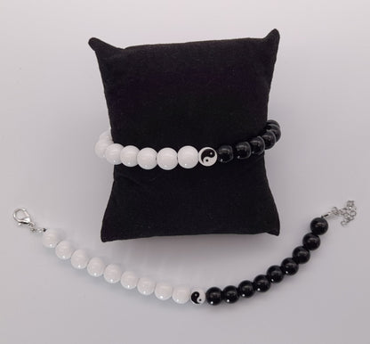 BRACELETS YIN & YANG OU TORTUE EN DUO DE PERLES RONDES EN ONYX NOIR & BLANC - 2 TAILLES AU CHOIX - BIJOUX ARTISANAUX, UNIQUES & ORIGINAUX