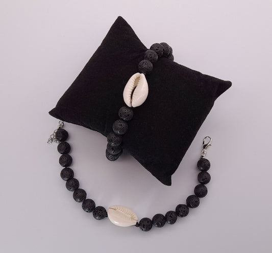 BRACELETS DE PERLES RONDES EN PIERRE DE LAVE + CAURIS (coquillage) - 2 TAILLES AU CHOIX - BIJOUX ARTISANAUX, UNIQUES & ORIGINAUX