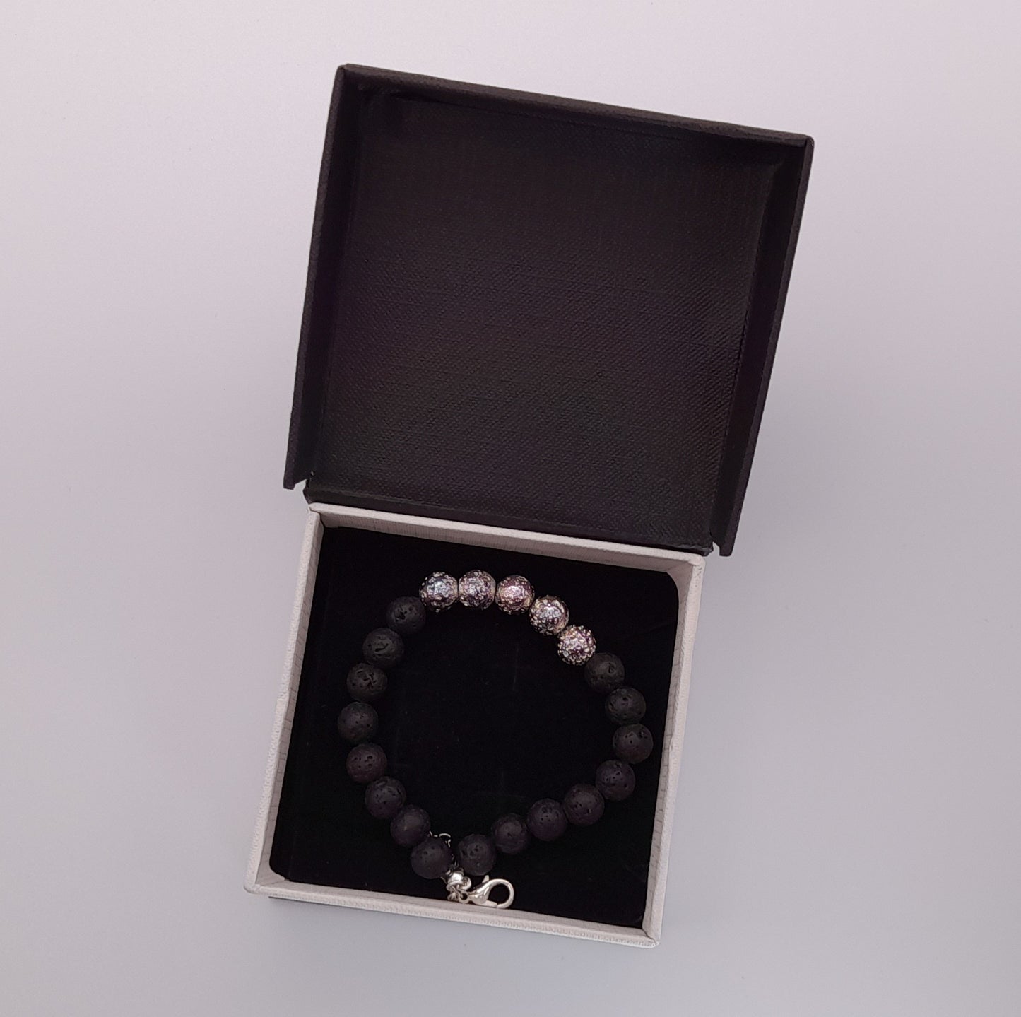 BRACELETS MULTICOLORES DE PERLES RONDES EN PIERRES DE LAVE NOIRES & IRISÉES - 2 TAILLES AU CHOIX - BIJOUX ARTISANAUX, UNIQUES & ORIGINAUX