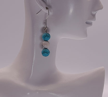 BOUCLES D'OREILLES DUO DE PIERRES HOWLITE - BIJOUX ARTISANAUX, UNIQUES & ORIGINAUX