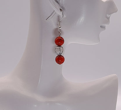 BOUCLES D'OREILLES DUO DE PIERRES HOWLITE - BIJOUX ARTISANAUX, UNIQUES & ORIGINAUX