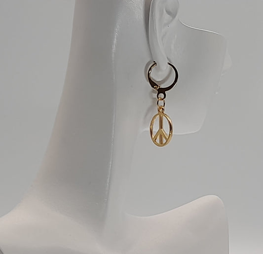 BOUCLES D'OREILLES SYMBOLES DE PAIX " PEACE AND LOVE " - BIJOUX FANTAISIES DORÉS