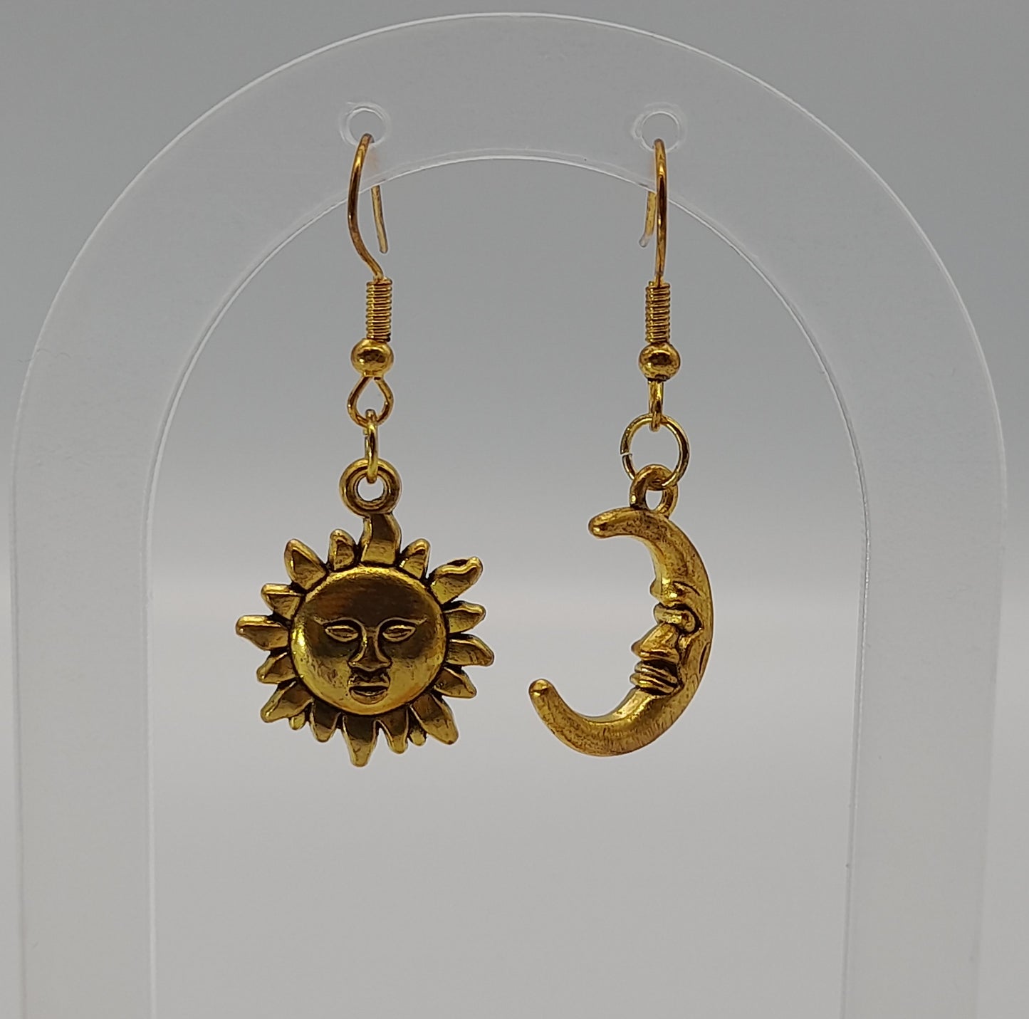 BOUCLES D'OREILLES DUO " SOLEIL AU CLAIR DE LUNE " - BIJOUX BRELOQUES FANTAISIES ORIGINAUX
