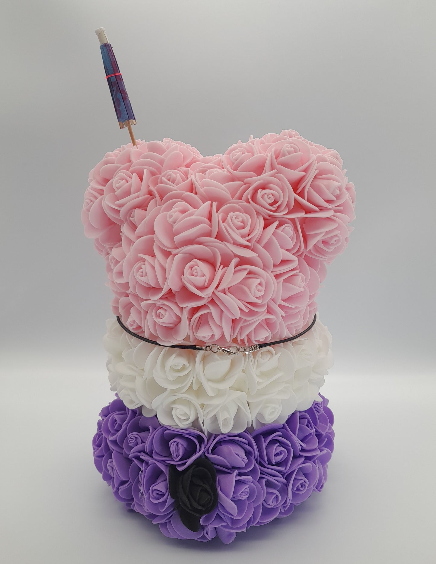 DÉCORATION " 2 EN 1 " OURSON 3 ÉTAGES (ROSE, VIOLET, BLANC) 3D + BIJOU FANTAISIE " - UNIQUE, ORIGINAL & ARTISANAL