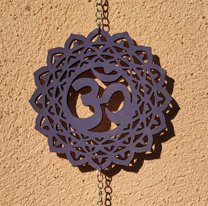 SUSPENSIONS MURALES 7 CHAKRAS + POSITIONS DE YOGA MULTICOLORES EN BOIS - DÉCORATIONS ZEN ARTISANALES, UNIQUES & ORIGINALES