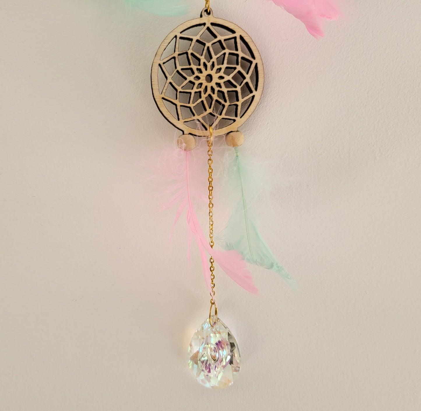 DÉCORATION " 2 EN 1 "  DREAMCATCHERS EN BOIS + SUNCATCHER TONS BLEUS ET ROSES - (ATTRAPE-RÊVES avec un ATTRAPE SOLEIL) UNIQUE, ARTISANAL & ORIGINAL