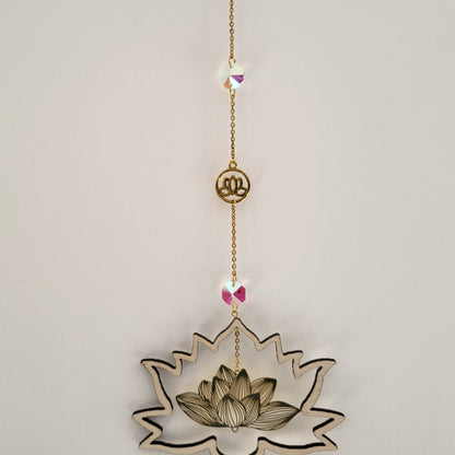 DÉCORATION SUNCATCHER EN BOIS + LOTUS EN MÉTAL DORÉ - ATTRAPE SOLEIL UNIQUE, ARTISANAL & ORIGINAL