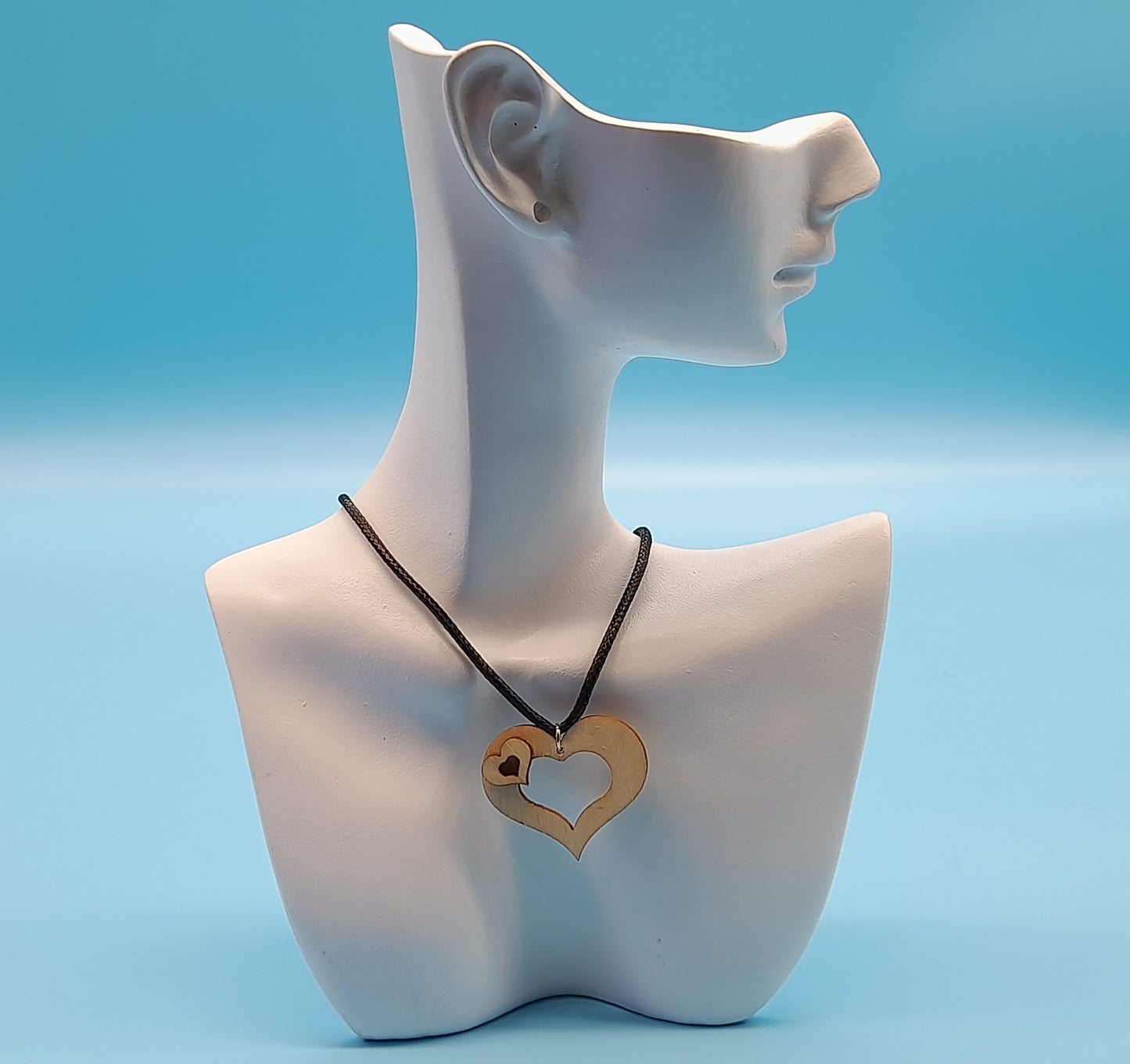 DÉCORATION " 2 EN 1 " OURSON AMOUREUX AU GRAND COEUR EN 3D + BIJOU FANTAISIE " - UNIQUE, ORIGINAL & ARTISANAL