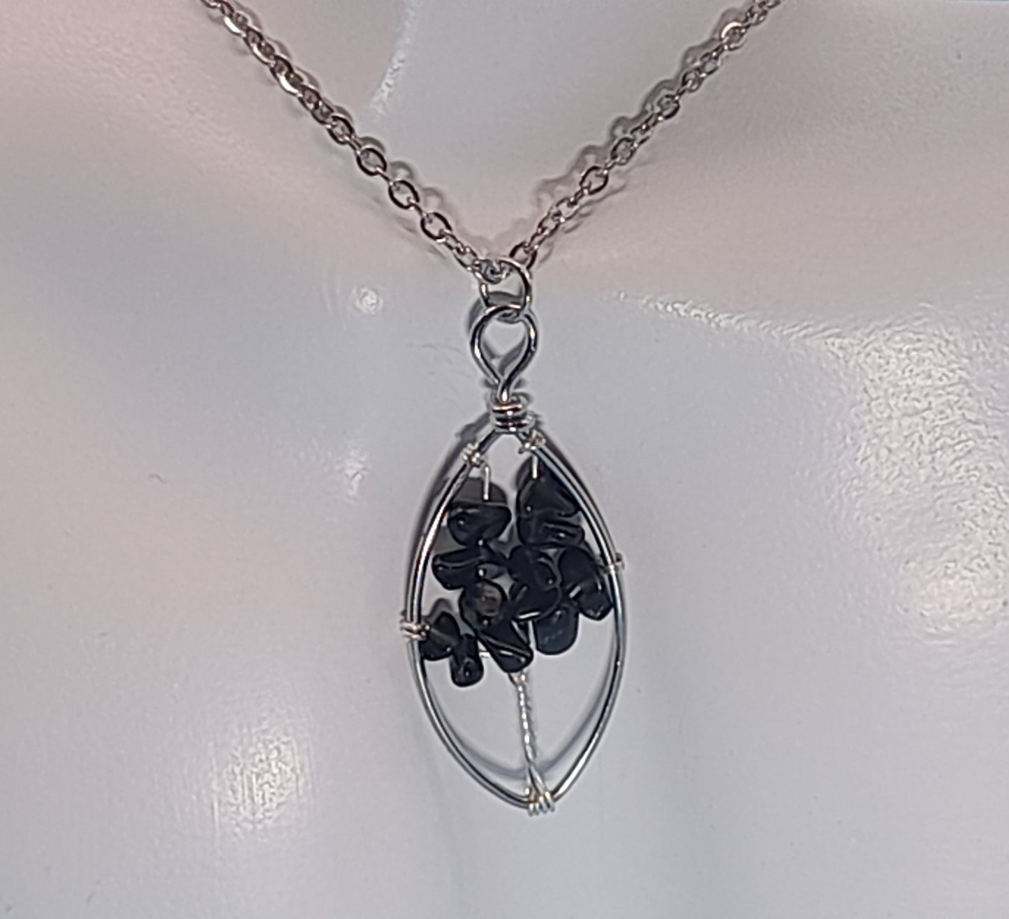 DIVERS COLLIERS + PENDENTIFS ARBRES DE VIE EN PIERRE ONYX NOIR - BIJOUX ARTISANAUX, UNIQUES & ORIGINAUX