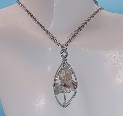 DIVERS COLLIERS + PENDENTIFS ARBRES DE VIE EN PIERRE DE FLUORINE - BIJOUX ARTISANAUX, UNIQUES & ORIGINAUX