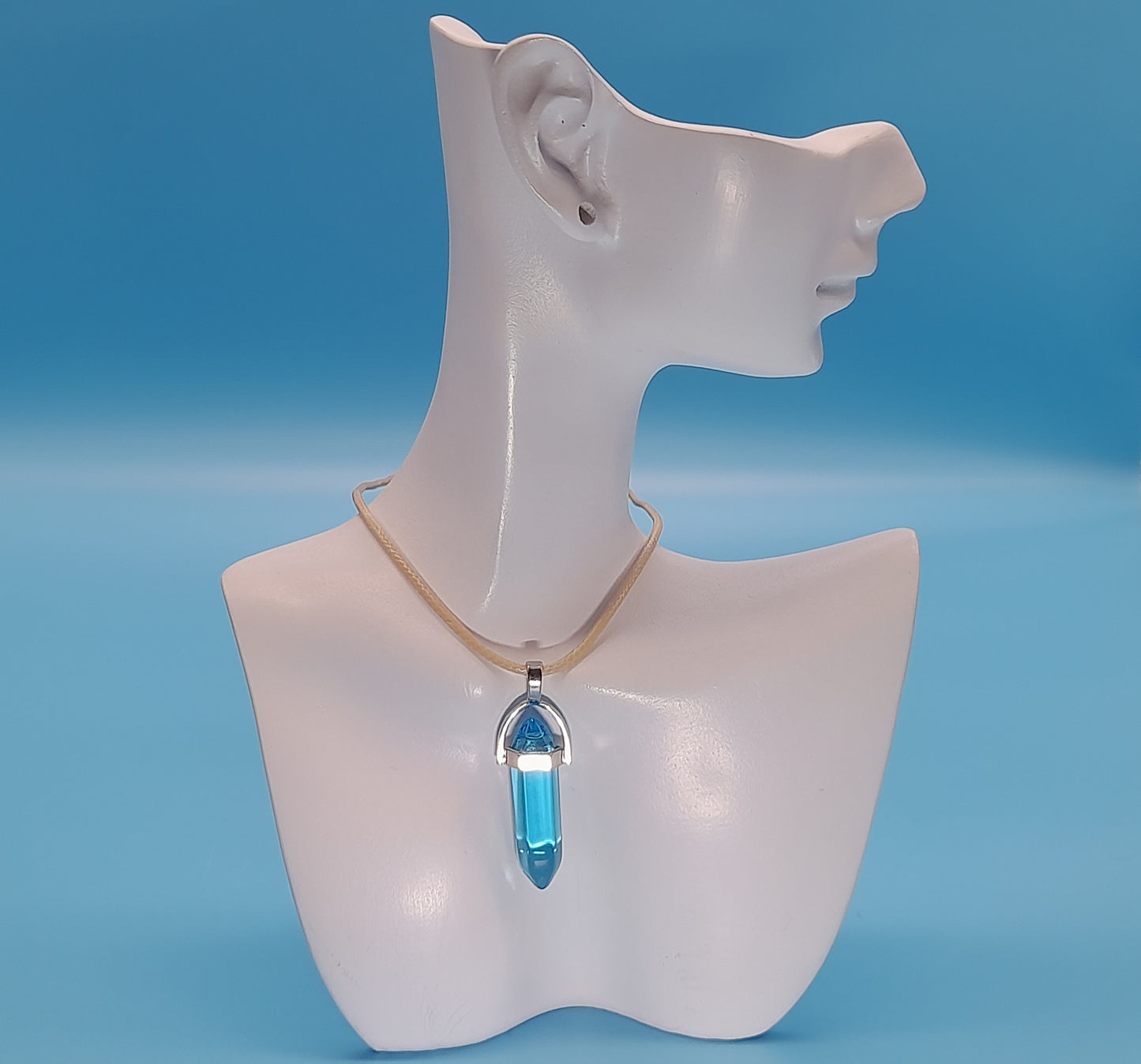 COLLIERS + PENDENTIFS DOUBLE POINTE EN VERRE - BIJOUX FANTAISIES DIVERS COLORIS AU CHOIX