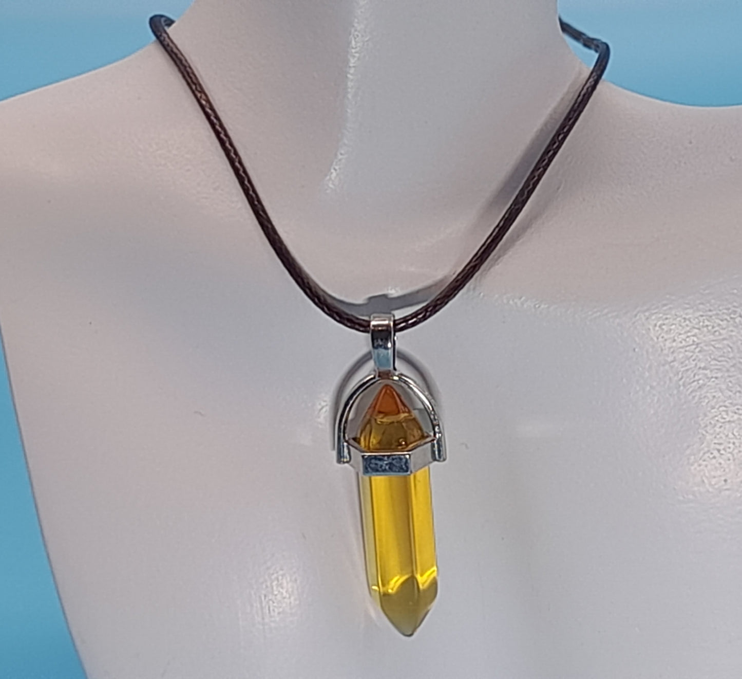 COLLIERS + PENDENTIFS DOUBLE POINTE EN VERRE - BIJOUX FANTAISIES DIVERS COLORIS AU CHOIX