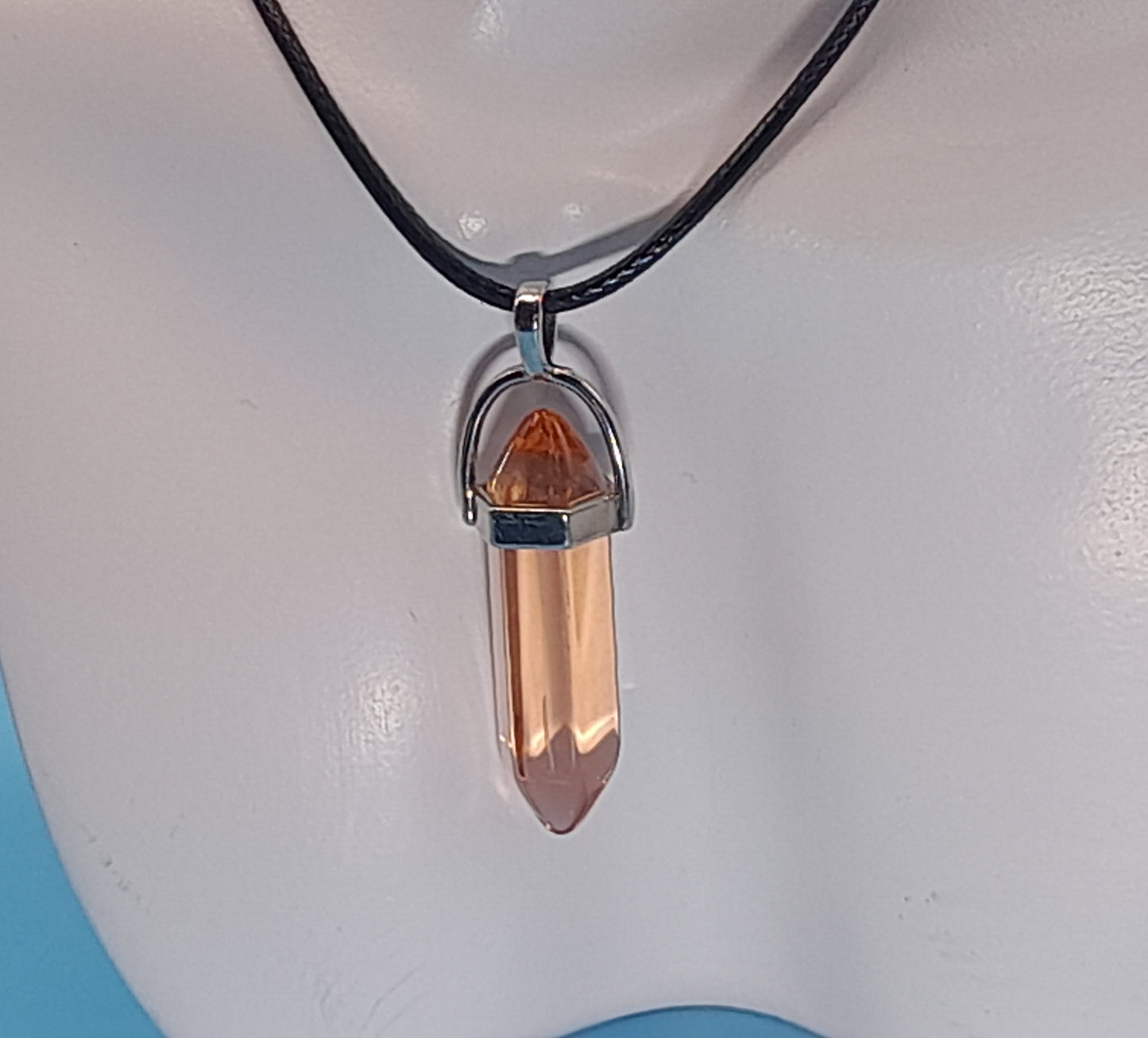 COLLIERS + PENDENTIFS DOUBLE POINTE EN VERRE - BIJOUX FANTAISIES DIVERS COLORIS AU CHOIX