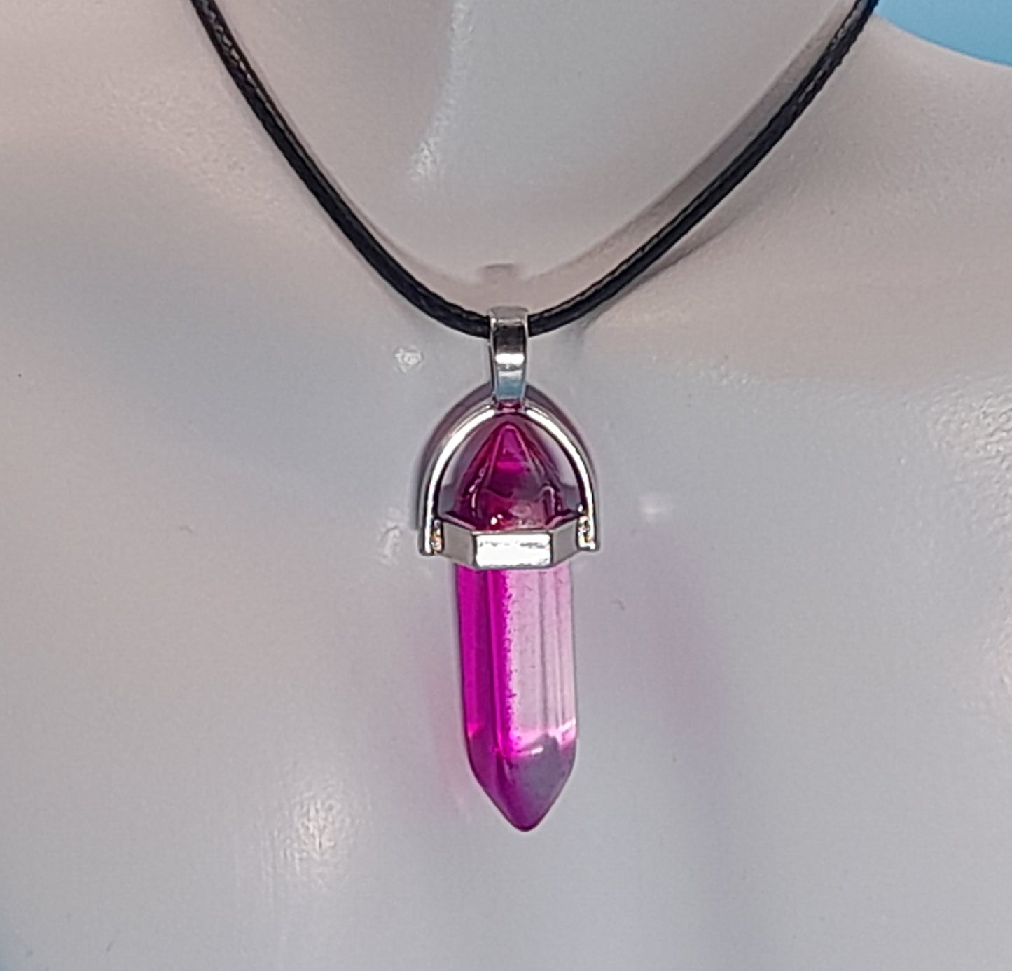 COLLIERS + PENDENTIFS DOUBLE POINTE EN VERRE - BIJOUX FANTAISIES DIVERS COLORIS AU CHOIX