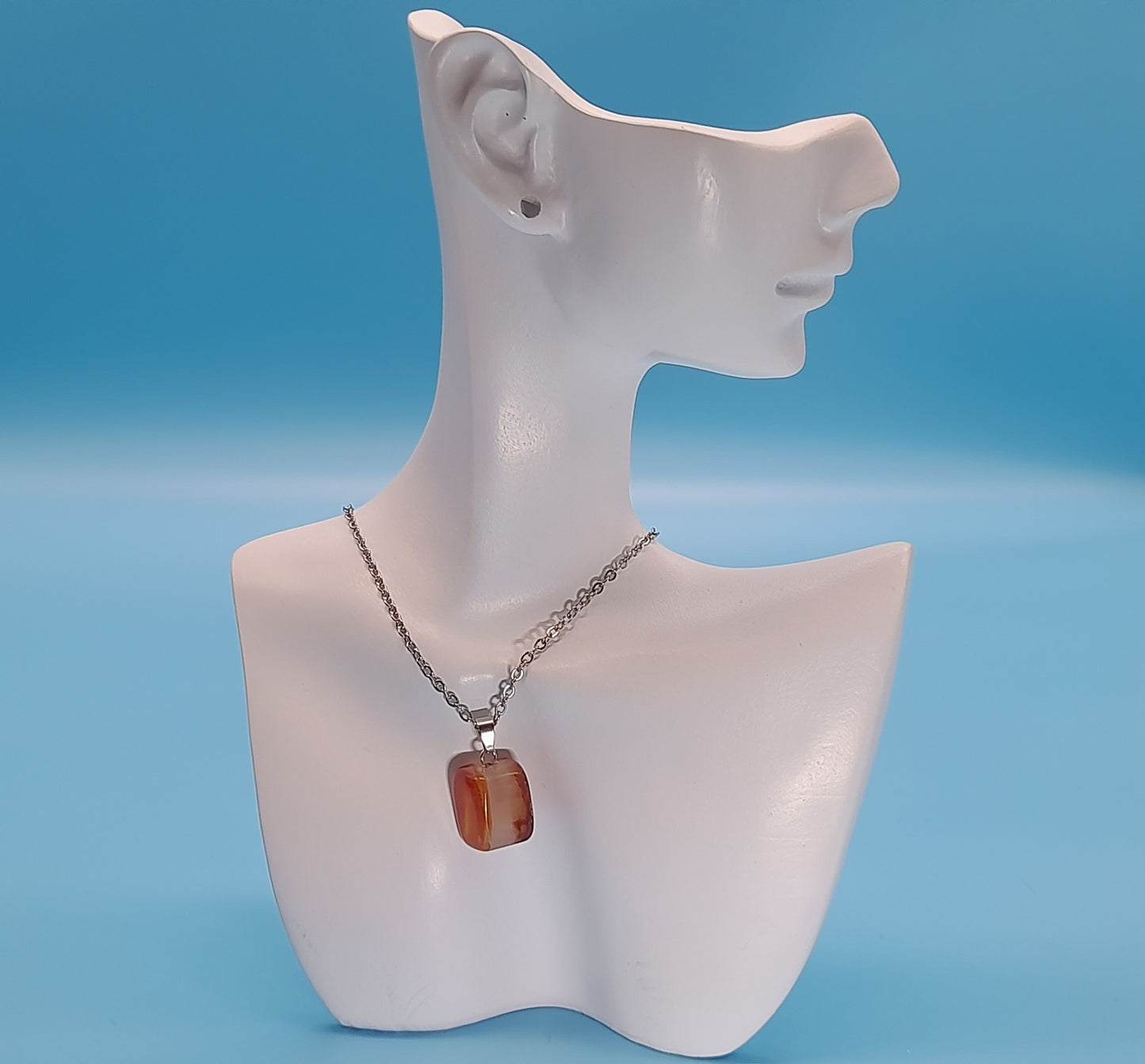 COLLIERS PENDENTIFS EN ÉTOILE ou CUBE EN PIERRE AGATE ORANGE - BIJOUX ARTISANAUX, UNIQUES & ORIGINAUX