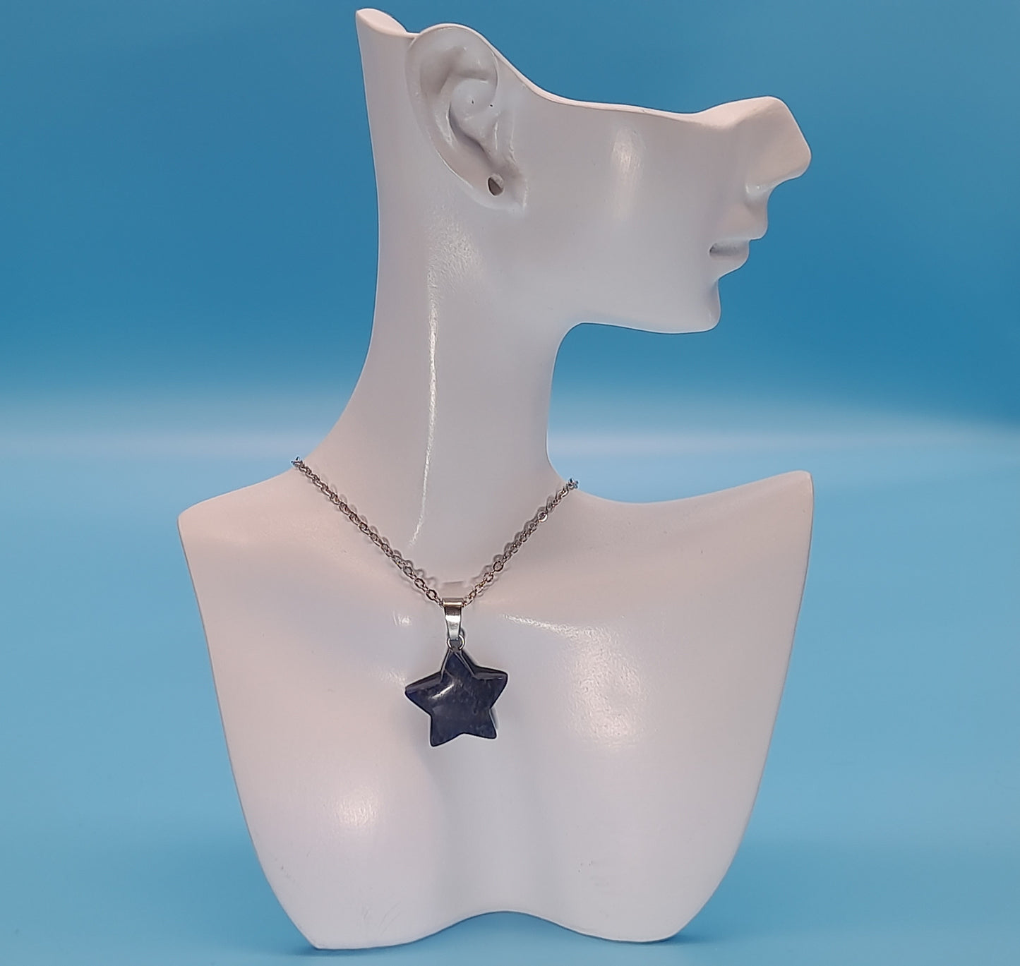 COLLIERS PENDENTIFS ÉTOILES ou CUBES EN PIERRE LAPIS LAZULI - BIJOUX ARTISANAUX, UNIQUES & ORIGINAUX