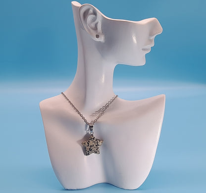 CHAINE + PENDENTIF ÉTOILE EN PIERRE JASPE DALMATIEN - BIJOU ARTISANAL, UNIQUE & ORIGINAL