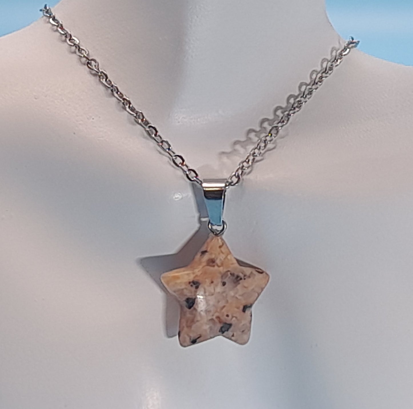CHAINE + PENDENTIF ÉTOILE EN PIERRE DE QUARTZ GRANIT - BIJOU ARTISANAL, UNIQUE & ORIGINAL