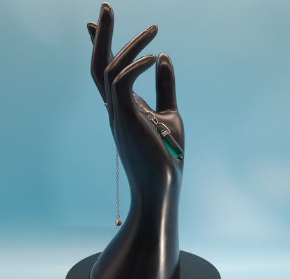 DIVERS PENDULES DE RADIESTHÉSIE EN VERRE MULTICOLORES AU CHOIX