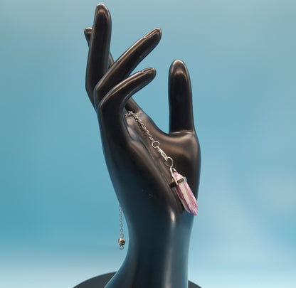 DIVERS PENDULES FANTAISIES DE RADIESTHÉSIE EN RÉSINE MULTICOLORES