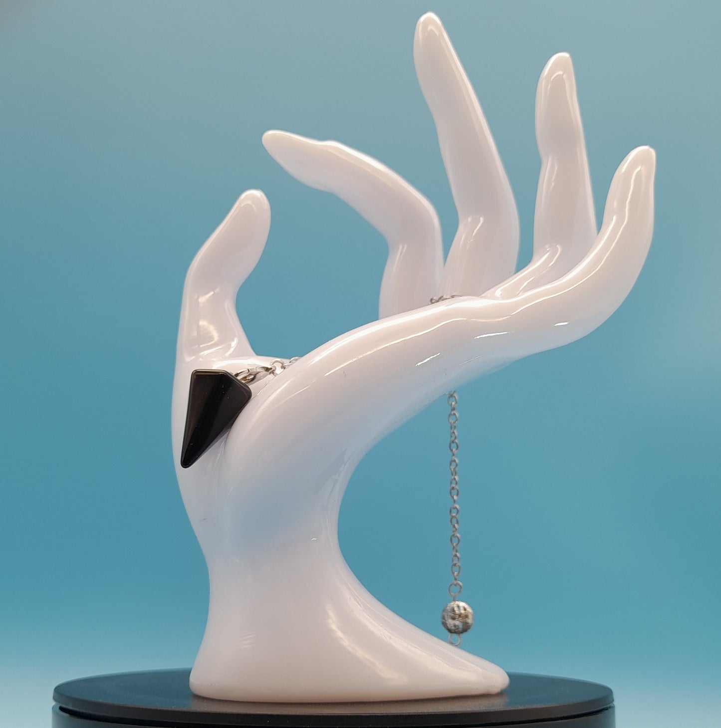 PENDULE DE RADIESTHÉSIE EN PIERRE ONYX NOIR - BIJOU ARTISANAL, UNIQUE & ORIGINAL