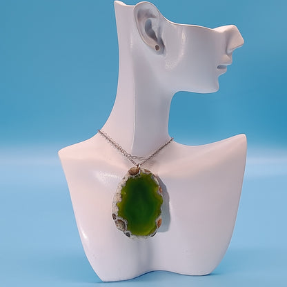 DIVERS COLLIERS EN PIERRE D' AGATE VERTE - BIJOUX ARTISANAUX, UNIQUES & ORIGINAUX