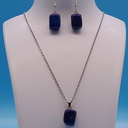 2 PARURES EN PIERRE DE LAPIS LAZULI : COLLIER 7 PERLES OU PENDENTIF + BOUCLES D’OREILLES - BIJOUX ARTISANAUX, UNIQUES & ORIGINAUX