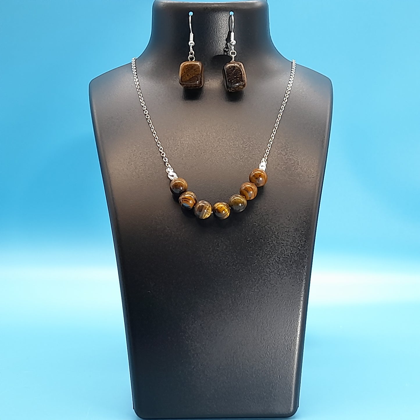 2 PARURES EN PIERRE OEIL DU TIGRE : COLLIER 7 PERLES OU PENDENTIF + BOUCLES D’OREILLES - BIJOUX ARTISANAUX, UNIQUES & ORIGINAUX