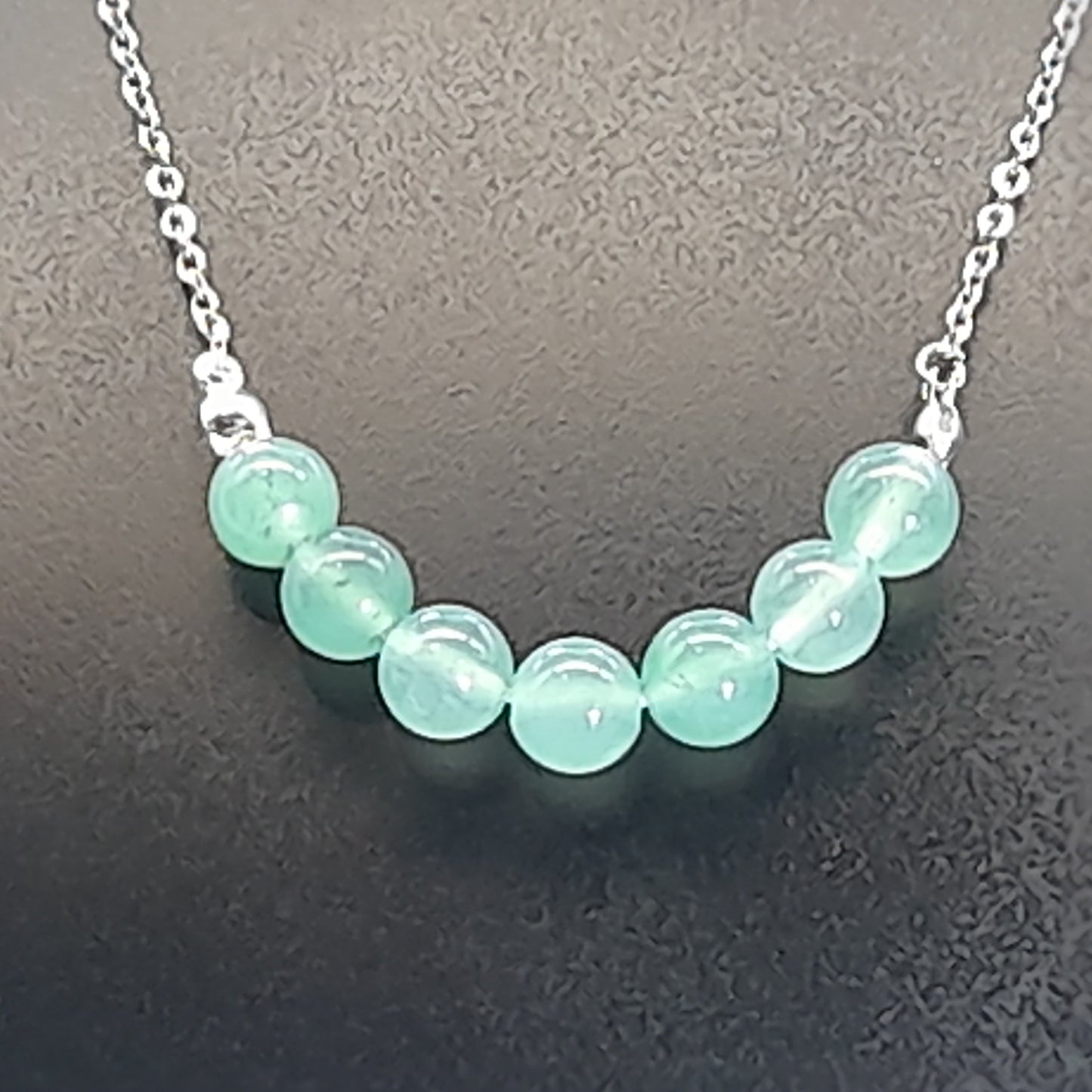 COLLIER DE 7 PERLES EN PIERRE AVENTURINE VERTE - BIJOU ARTISANAL, UNIQUE & ORIGINAL