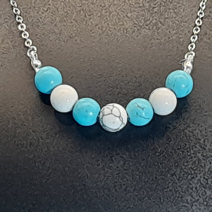 COLLIERS DUO DE 7 PERLES EN PIERRE HOWLITE - BIJOUX ARTISANAUX, UNIQUES & ORIGINAUX