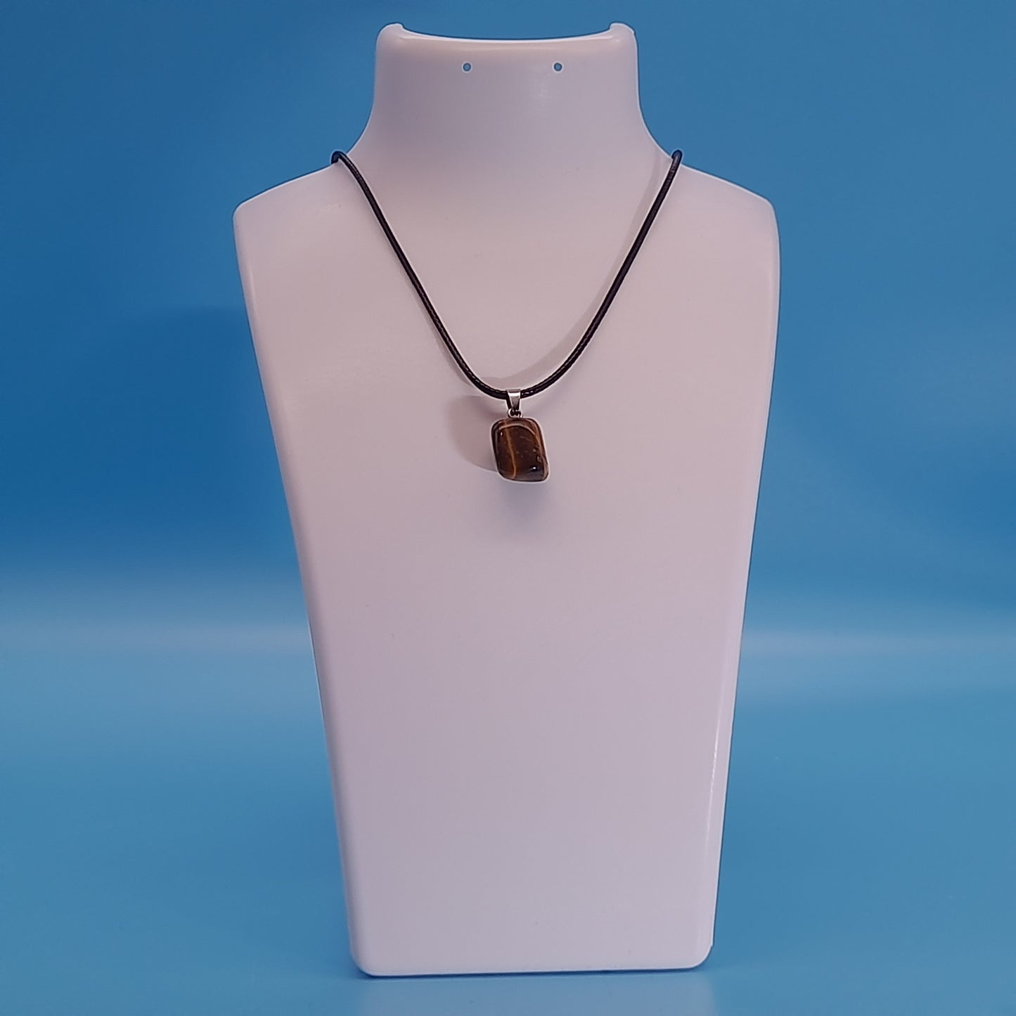 COLLIERS PENDENTIFS ÉTOILES ou CUBES EN PIERRE OEIL DU TIGRE - BIJOUX ARTISANAUX, UNIQUES & ORIGINAUX