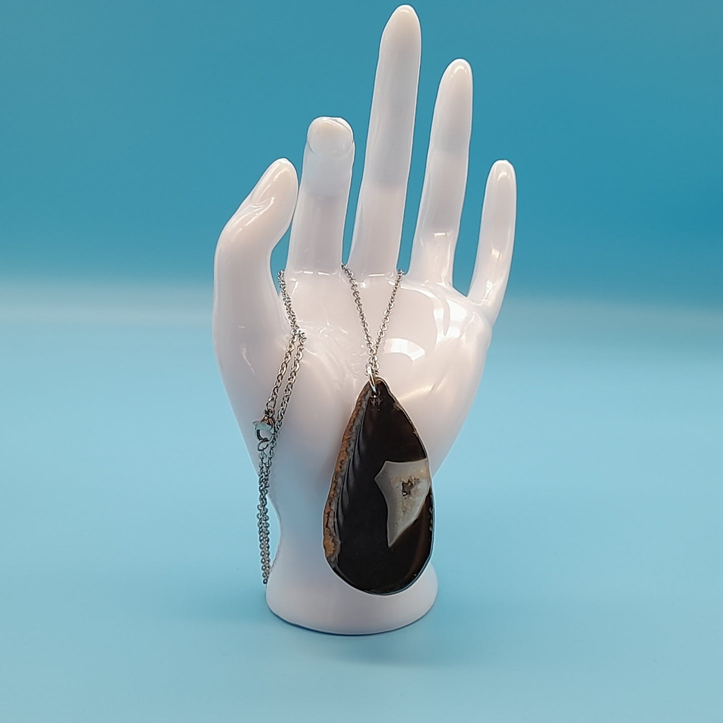 DIVERS COLLIERS EN PIERRE D' AGATE GRISE & NOIRE - BIJOUX ARTISANAUX, UNIQUES & ORIGINAUX