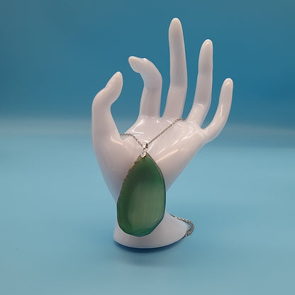 DIVERS COLLIERS EN PIERRE D' AGATE VERTE - BIJOUX ARTISANAUX, UNIQUES & ORIGINAUX