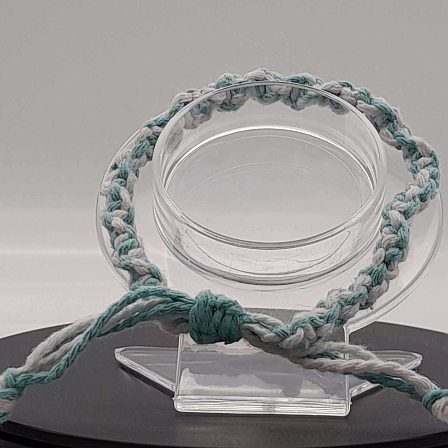 BRACELETS EN MACRAMÉ BICOLORES - 3 TYPES DE NOEUDS - AJUSTABLES & MIXTES, UNIQUES & ARTISANAUX