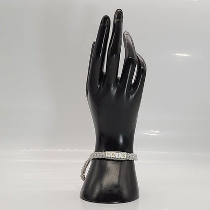 BRACELET EN MACRAMÉ MODÈLE " PAIX " - AJUSTABLE & MIXTE, UNIQUE & ARTISANAL