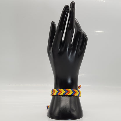 BRACELETS " BRÉSILIENS EN V " MULTICOLORES - AJUSTABLES & MIXTES, UNIQUES & ARTISANAUX