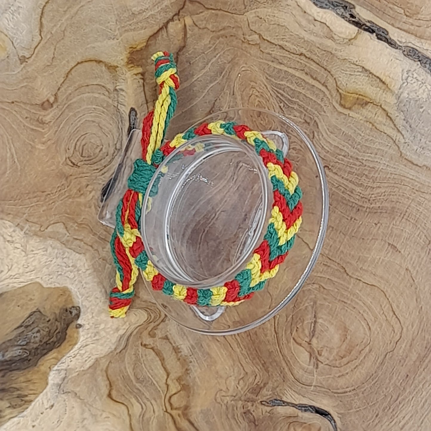 BRACELETS " BRÉSILIENS EN V " MULTICOLORES - AJUSTABLES & MIXTES, UNIQUES & ARTISANAUX