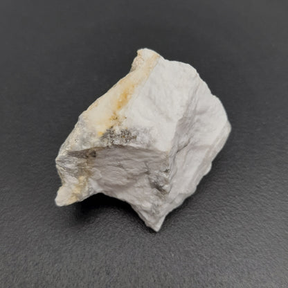 HOWLITE BLANCHE EN PETITES PIERRES POLIES ET BRUTES