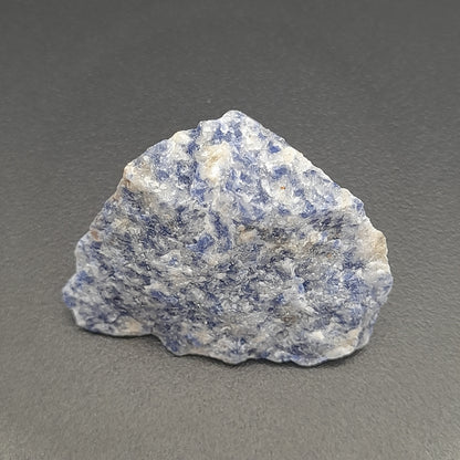 SODALITE EN PETITES PIERRES POLIES ET BRUTES